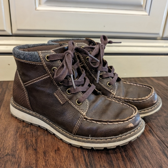 Kohl's brown chukha boots size 1 - Picture 1 of 6